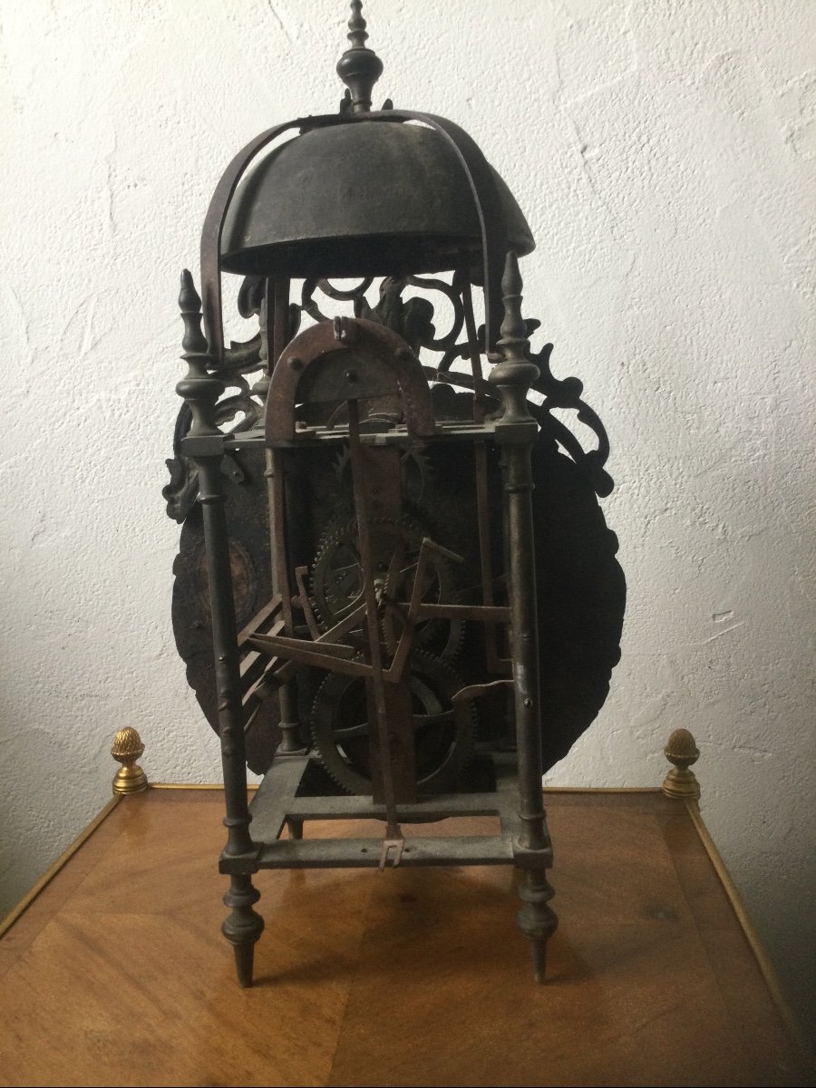 Bronze Lantern Movement -photo-3