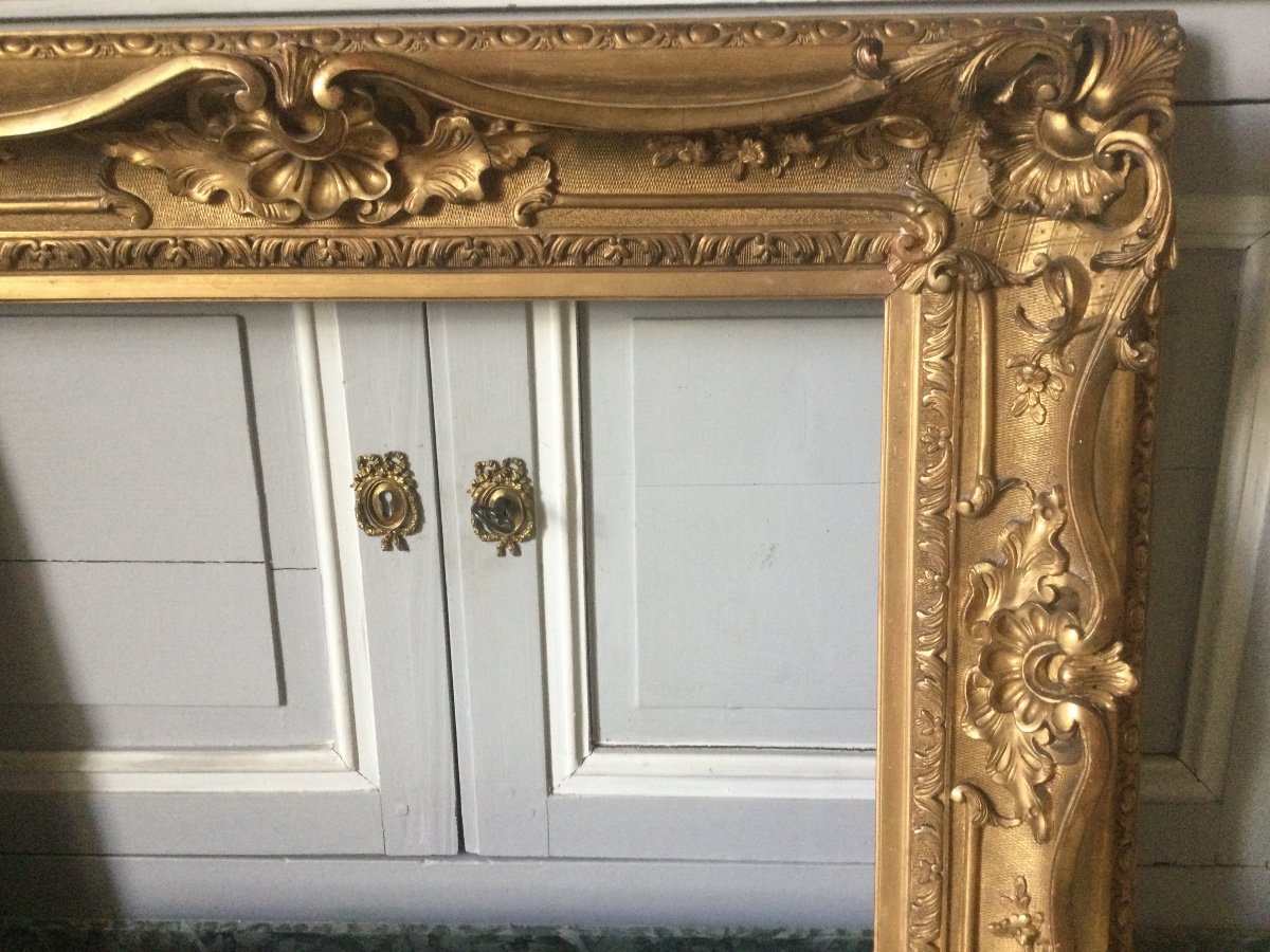 Large And Beautiful Frame In Wood And Golden Stucco -photo-4