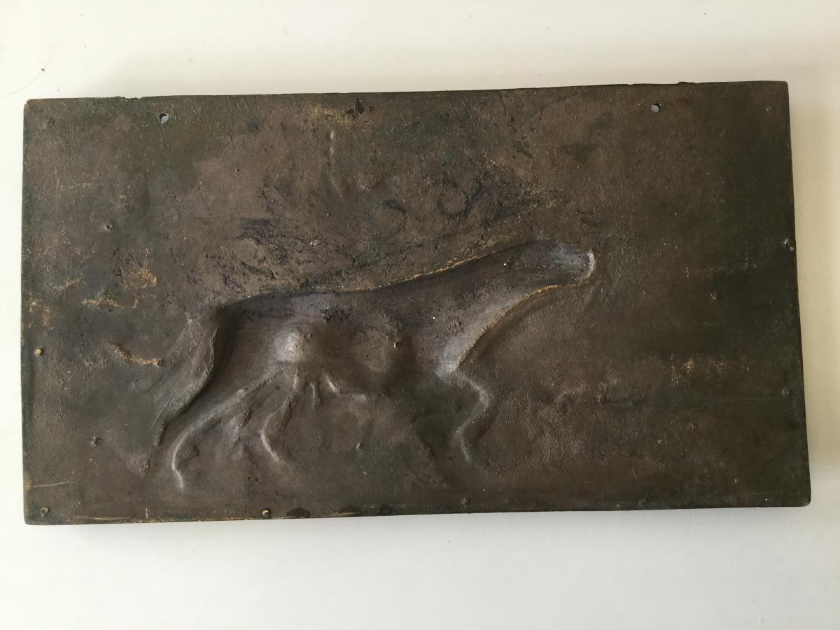 Plaque En Bronze Patiné Décor D’un Chien De Chasse à L’arrêt -photo-3