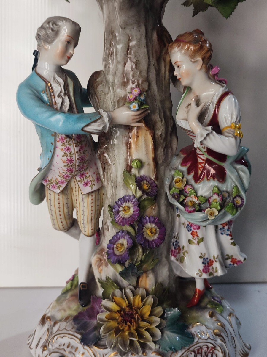 "the Courtship" Saxon Polychrome Porcelain Sculpture.-photo-4