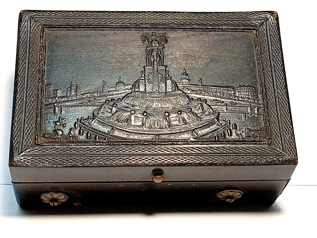  Dark And Blonde Horn Snuff Box With Working Music Box. Paris, 1830s.-photo-2