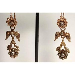 Boucles d'oreilles siciliennes trois corps en or, perles et diamants, fin XVIIIe et début XIXe 