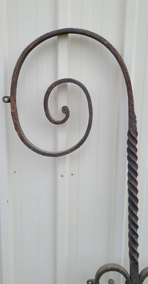 Wrought Iron Stem-photo-3