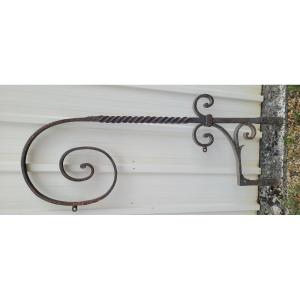 Wrought Iron Stem