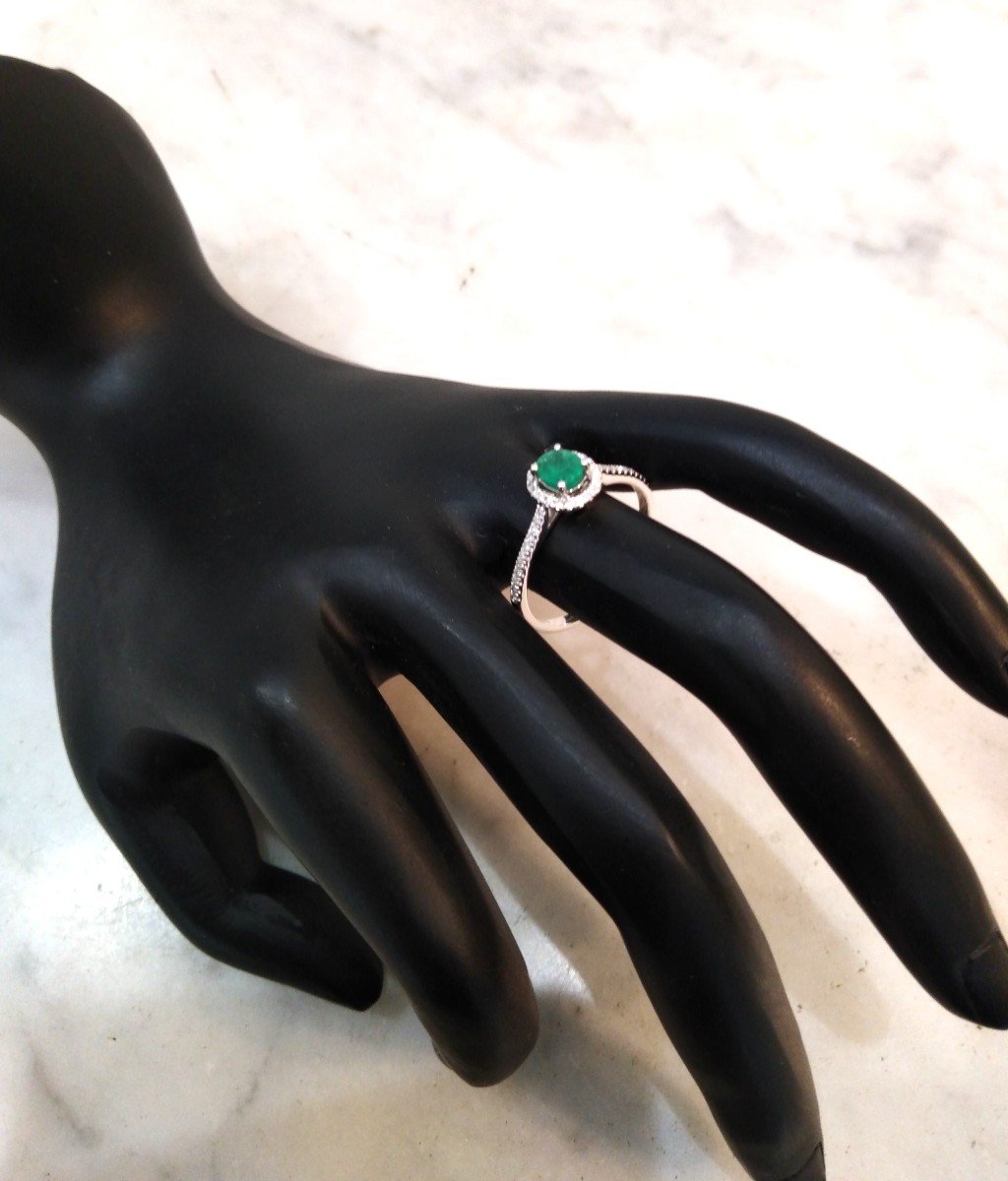 White Gold Emerald Ring Surrounded By Diamonds-photo-4