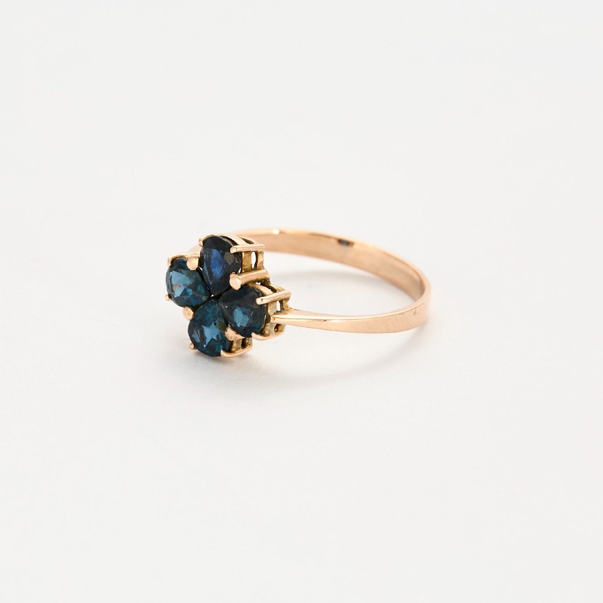 Sapphire Clover Ring-photo-2