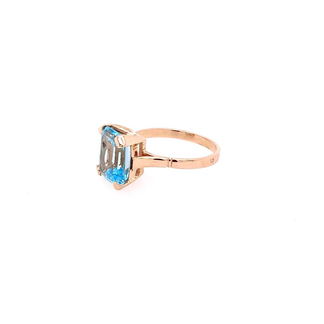 Yellow Gold Blue Topaz Ring-photo-2