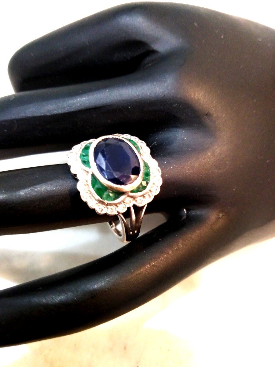 White Gold Sapphire Emerald Diamond Ring-photo-1