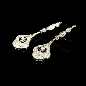 Paire De Boucles D Oreille  Style Art Deco