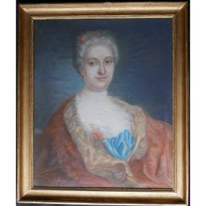Portrait De Femme Epoque Louis XV Ecole Française Du XVIIIème Siècle Pastel