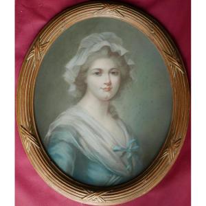 Portrait Of A Young Woman Oval Louis XVI Period Pastel From The 19th Century