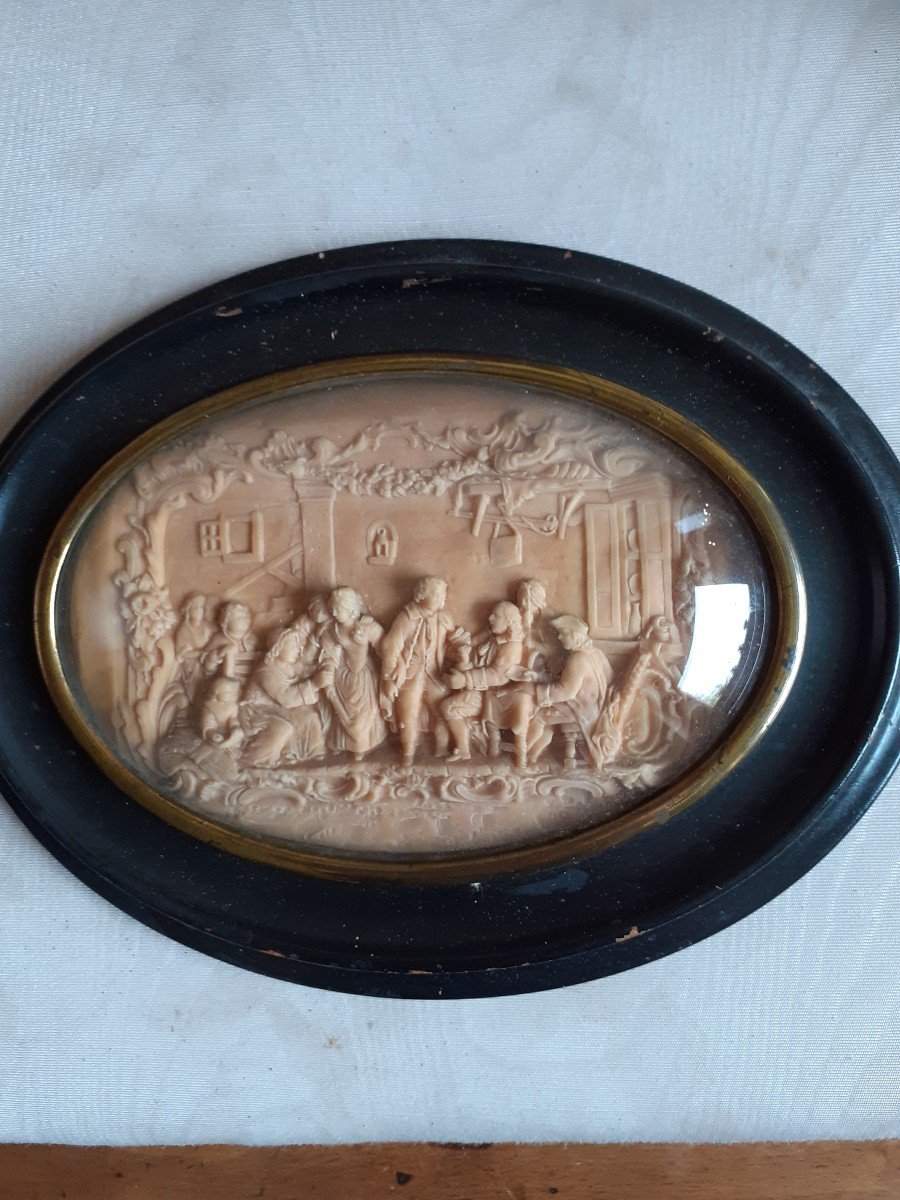 Plaque Ovale Avec Relief de  Scène De Taverne, Engleterre XIXe Siècle