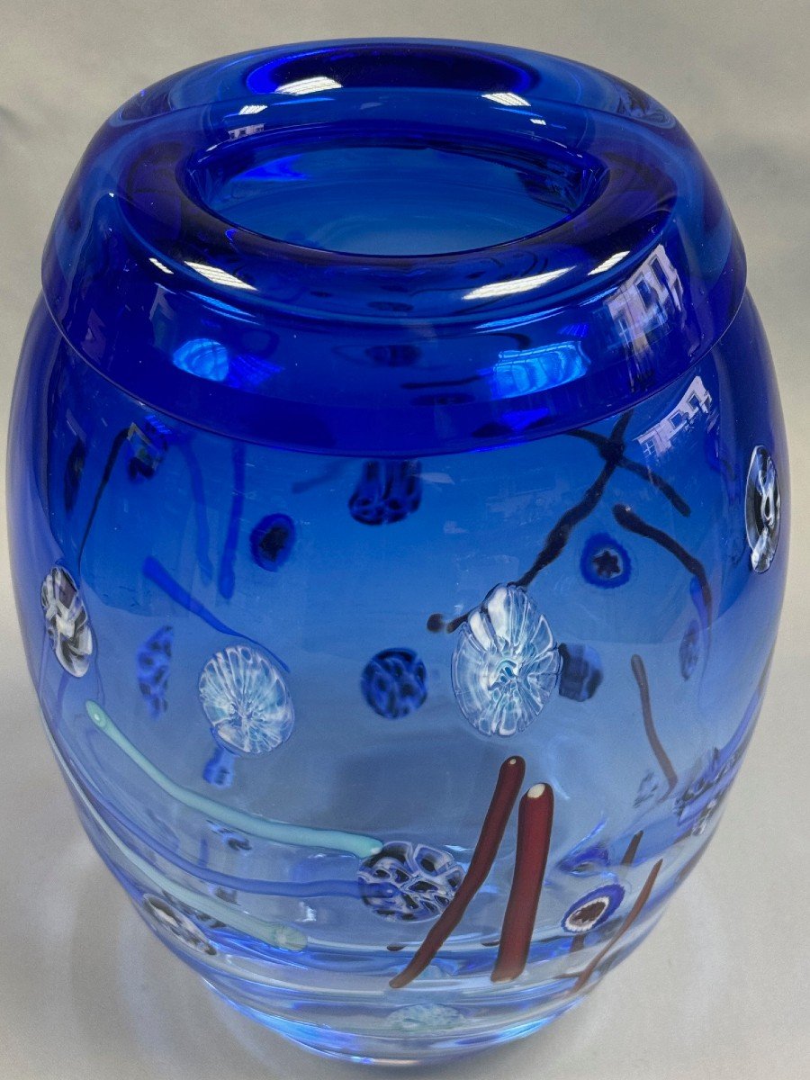 Murano Vase With Inclusions Like Sea Beasts-photo-1