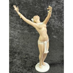 PORCELAINE ALLEMANDE MANUFACTURE WALLENDORF "DANSEUSE LES BRAS LEVES"