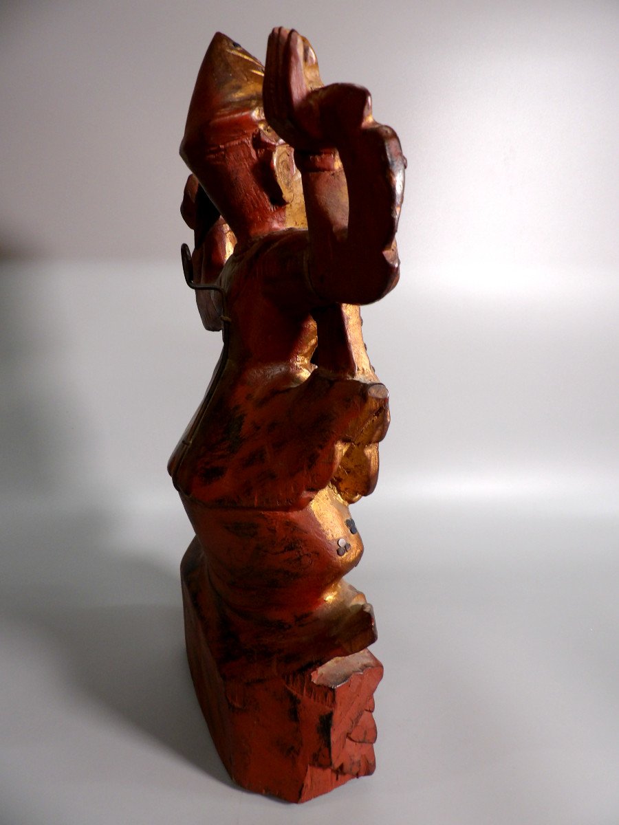 Ethnic Sculpture In Golden Wood-photo-3