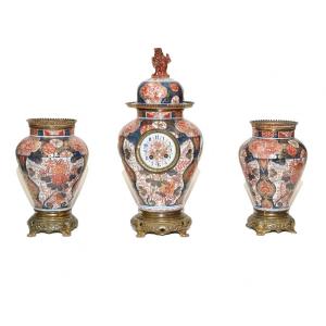 Les Porcelaines Imari, Originaires Du Japon, Garniture De Cheminée Lampe 