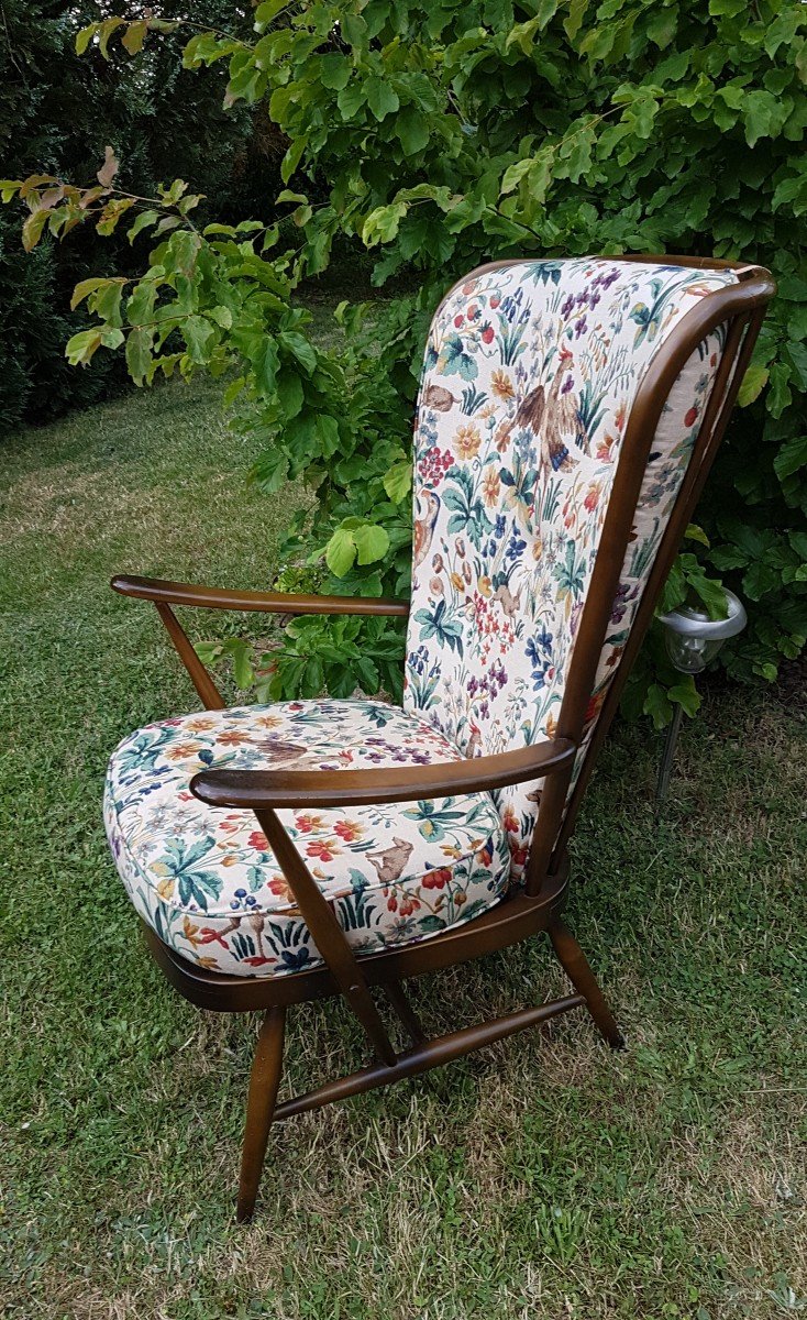 Paire  De Fauteuils Et  Un Pouf  Modèle Windsor De Lucian Ercolani Pour Ercol -photo-3