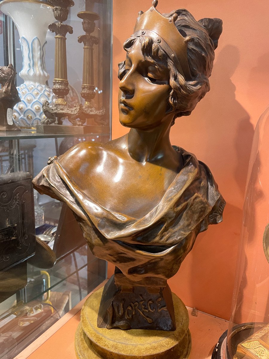 Lucrece :  Bronze Bust By Villanis H: 55cm