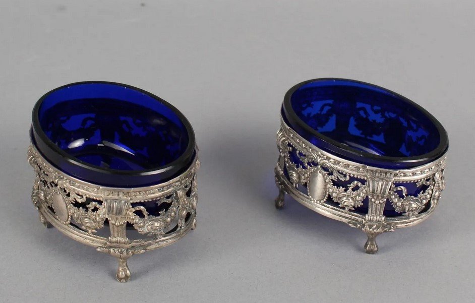 Pair Of 18th Century Silver Salarons-photo-4