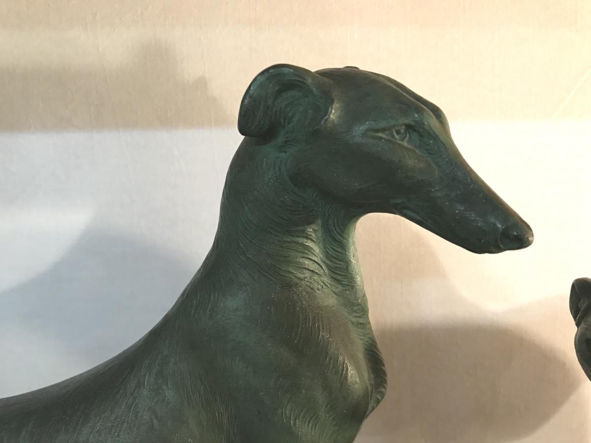 Art Deco: 2 Dogs Greyhound Borzoi Alloy Green Patina Base Onyx-photo-3