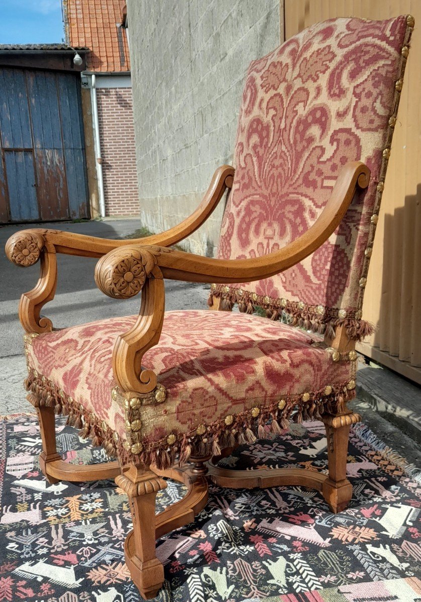 Fauteuil En Noyer De Style Louis XIII, d'époque 19ème -photo-2