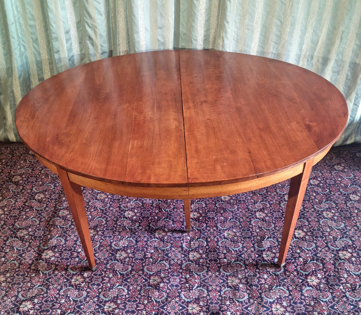Six Legs Oval Table With Extensions In Blond Mahogany, Louis XVI Period, 18th 