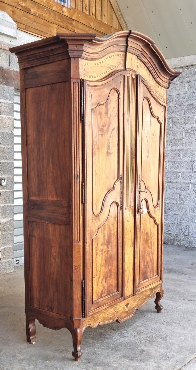 Provençal Walnut Wardrobe, Louis XV Period, 18th -photo-2