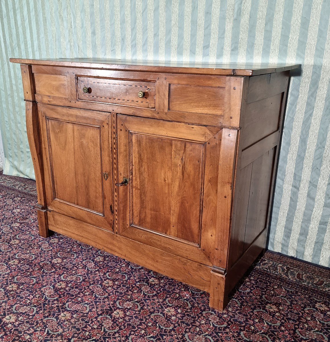 Low Walnut Sideboard From The Restoration Period, 19th Century -photo-2