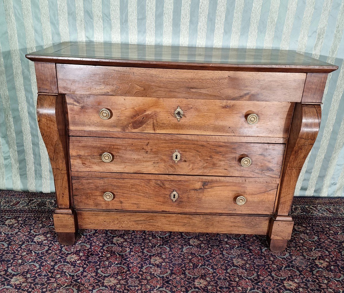 Restoration Walnut Chest Of Drawers, 19th Century. -photo-3