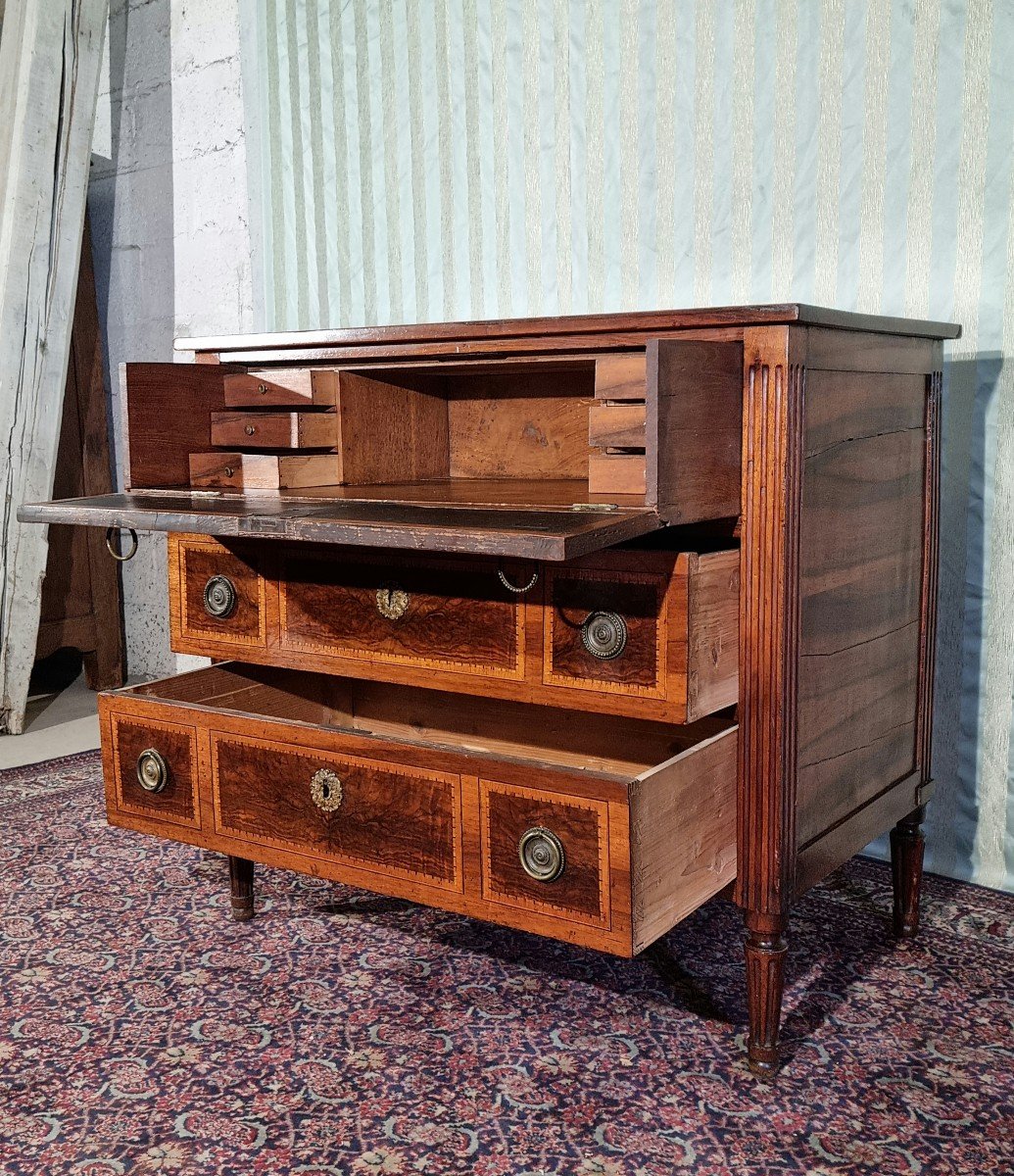 Louis XVI Marquetry Chest Of Drawers, 18th Century -photo-4