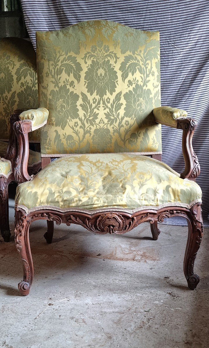 Pair Of Regency Walnut Armchairs, 18th Century -photo-3