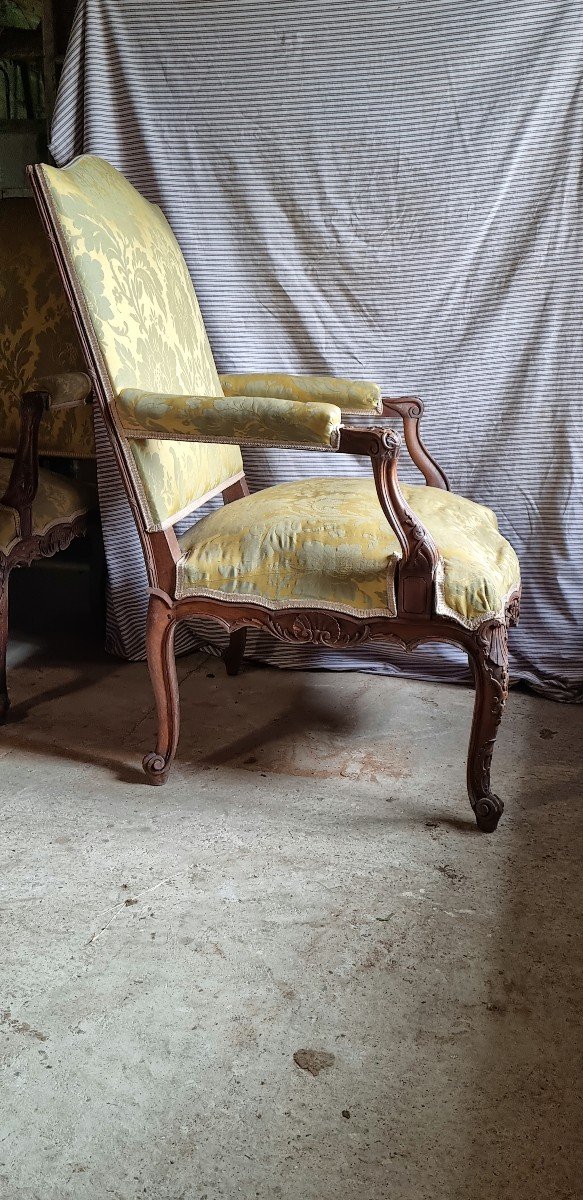 Pair Of Regency Walnut Armchairs, 18th Century -photo-3