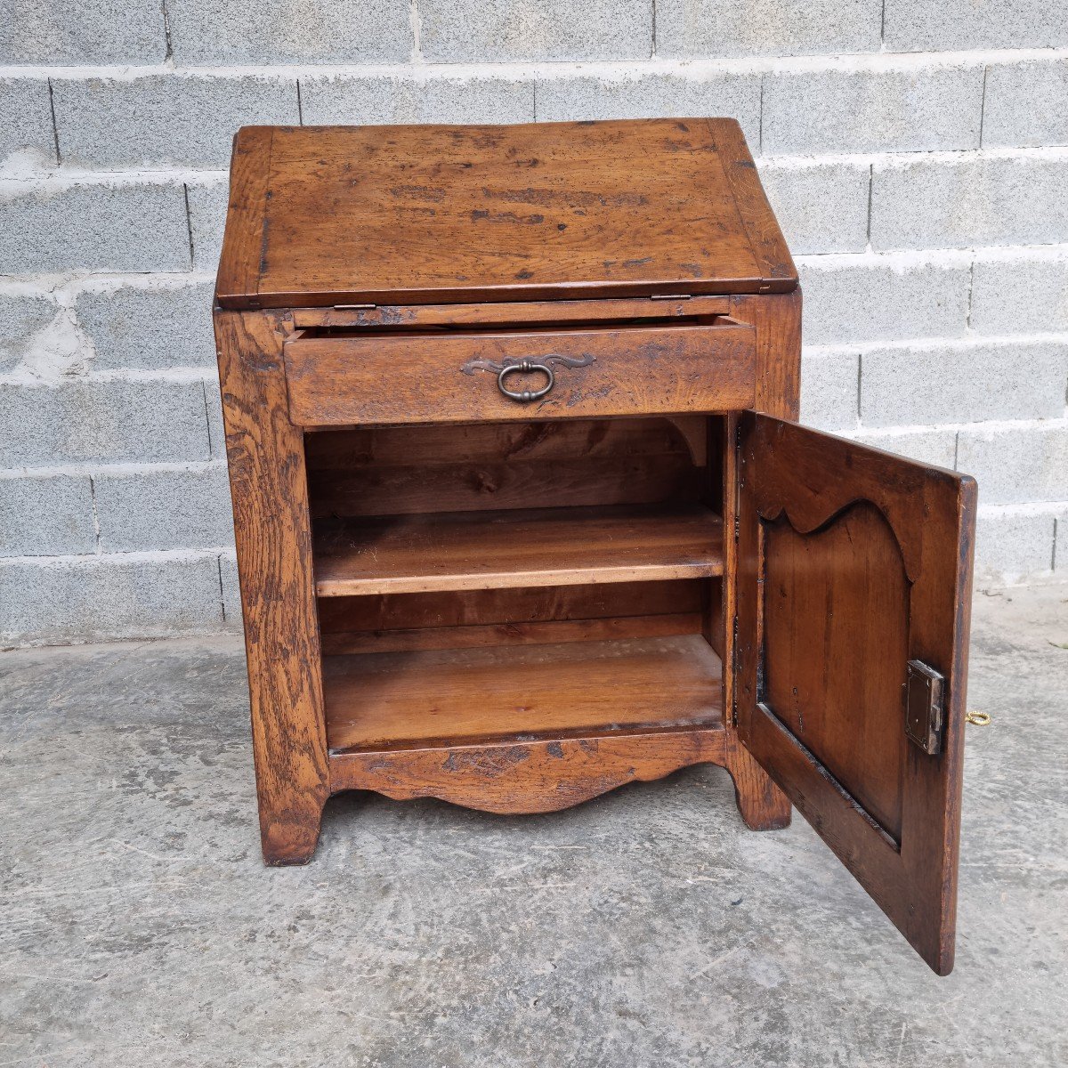 Louis XV Oak Donkey Desk, 18th Century. -photo-3