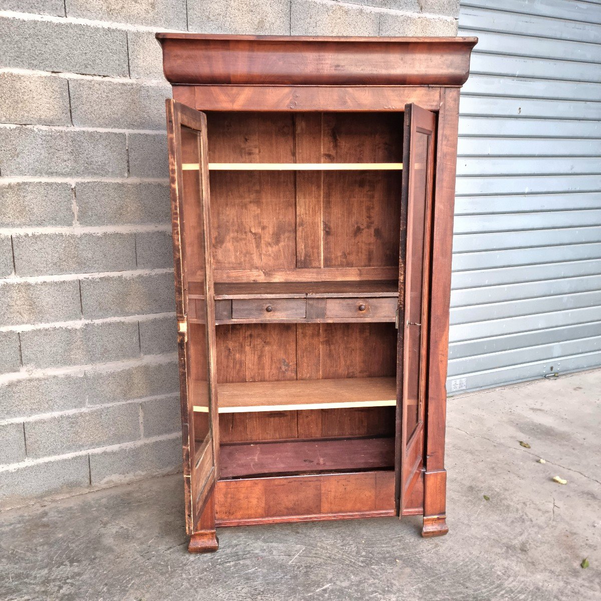 Louis Philippe Mahogany Bookcase, Display Cabinet, 19th Century. -photo-5