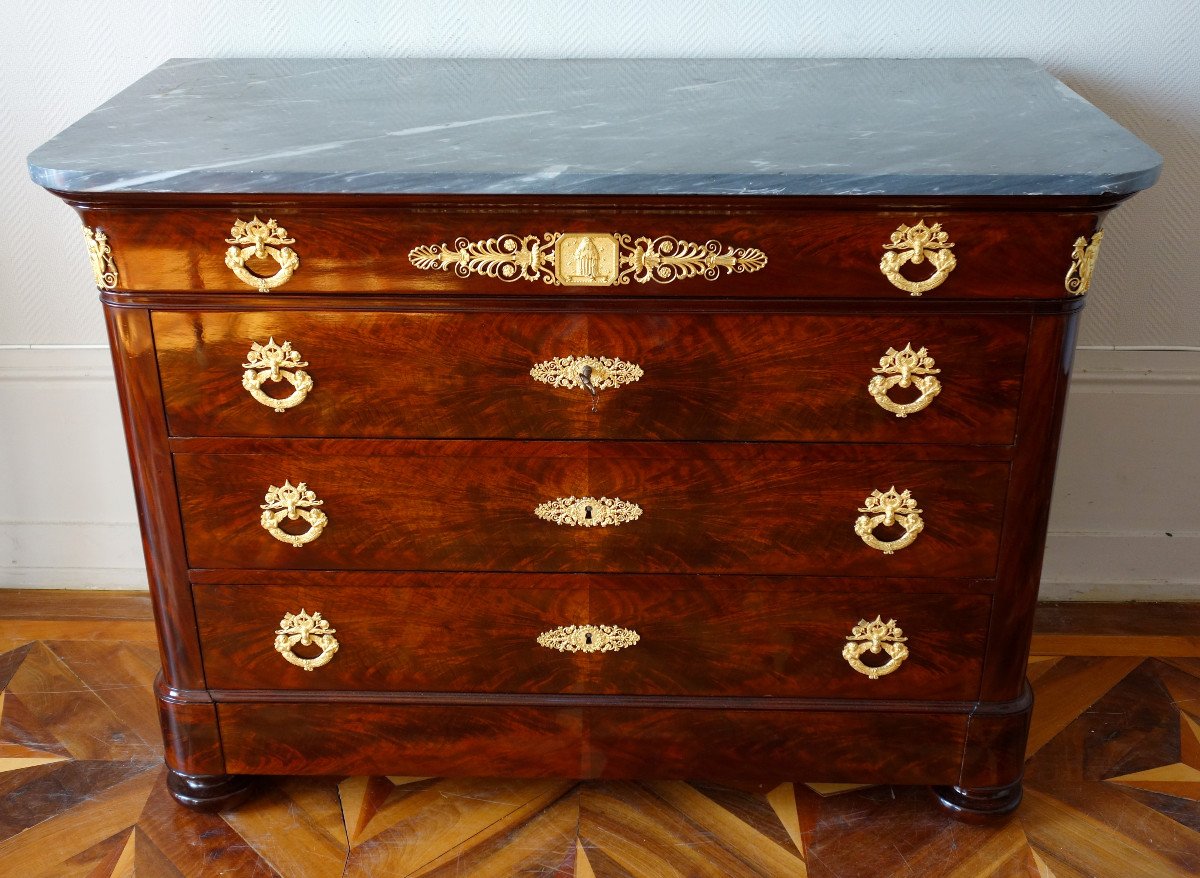 Commode d'époque Restauration En Acajou Flammé, Bronzes Doré Au Mercure & Marbre Bleu Turquin-photo-3