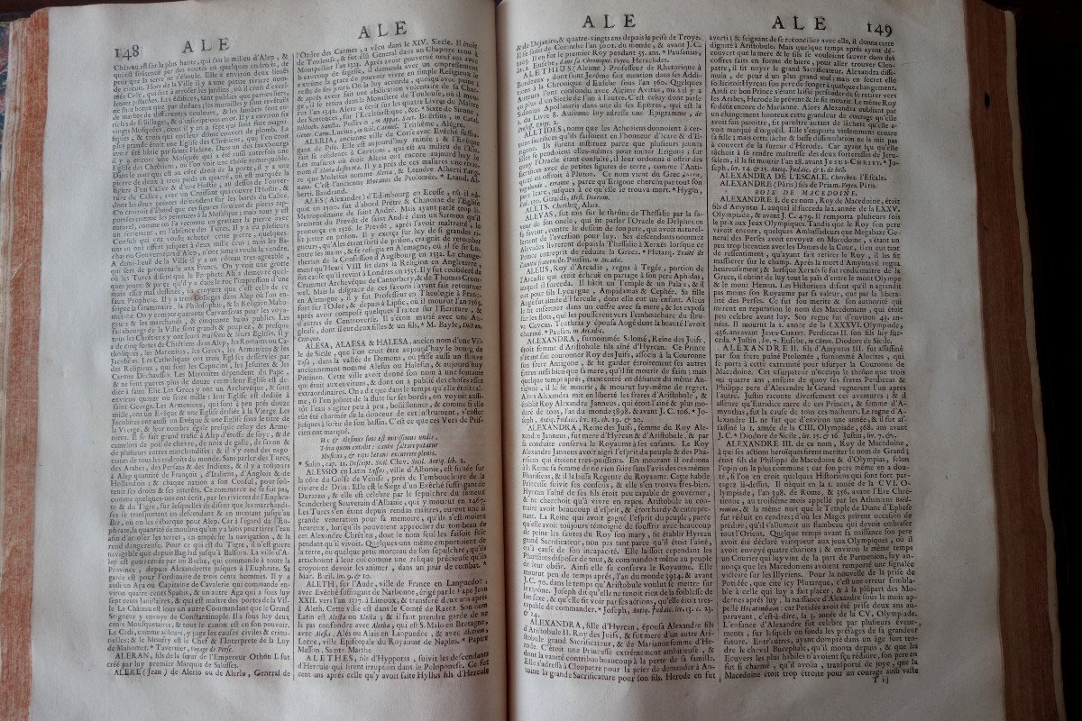 Dictionnaire Historique Moreri 4 Volumes In Folio édition De 1707 à Belle Reliure  - époque Louis XIV-photo-5