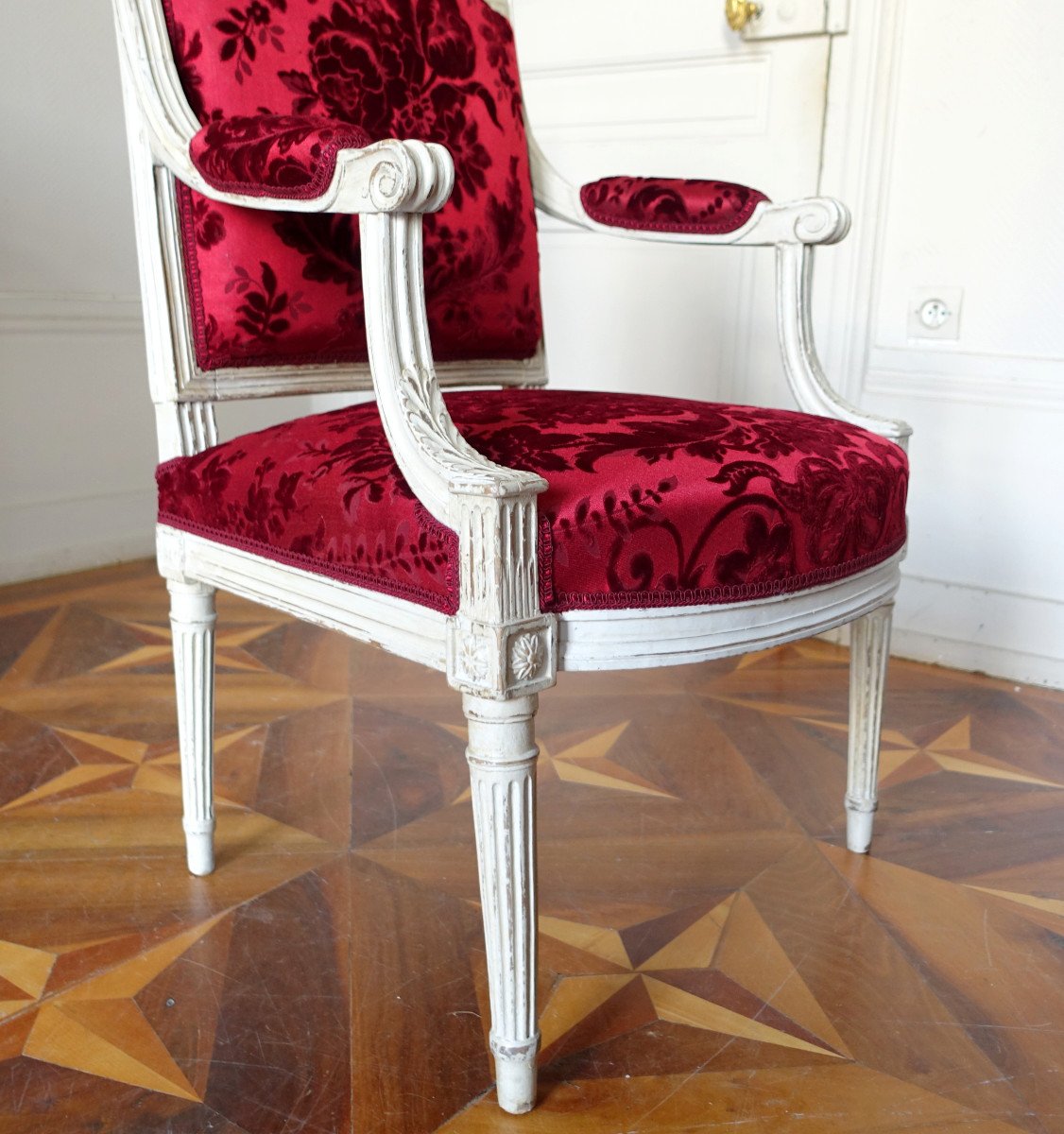 Louis XVI Period Office Armchair In Carved Wood And Genoa Velvet (old But New)-photo-5