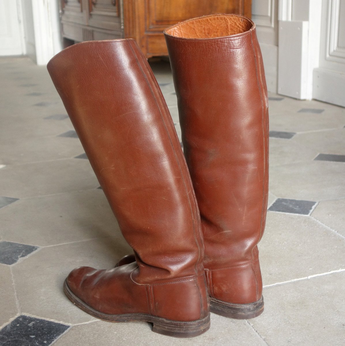 The Attics Of A Castle: Pair Of Cavalry Or Riding Officer Boots - Brown Leather-photo-6