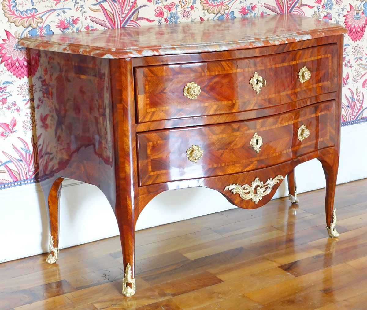 Hubert Hansen - Commode d'époque Louis XV En Plaquage De Satiné - Estampille-photo-4