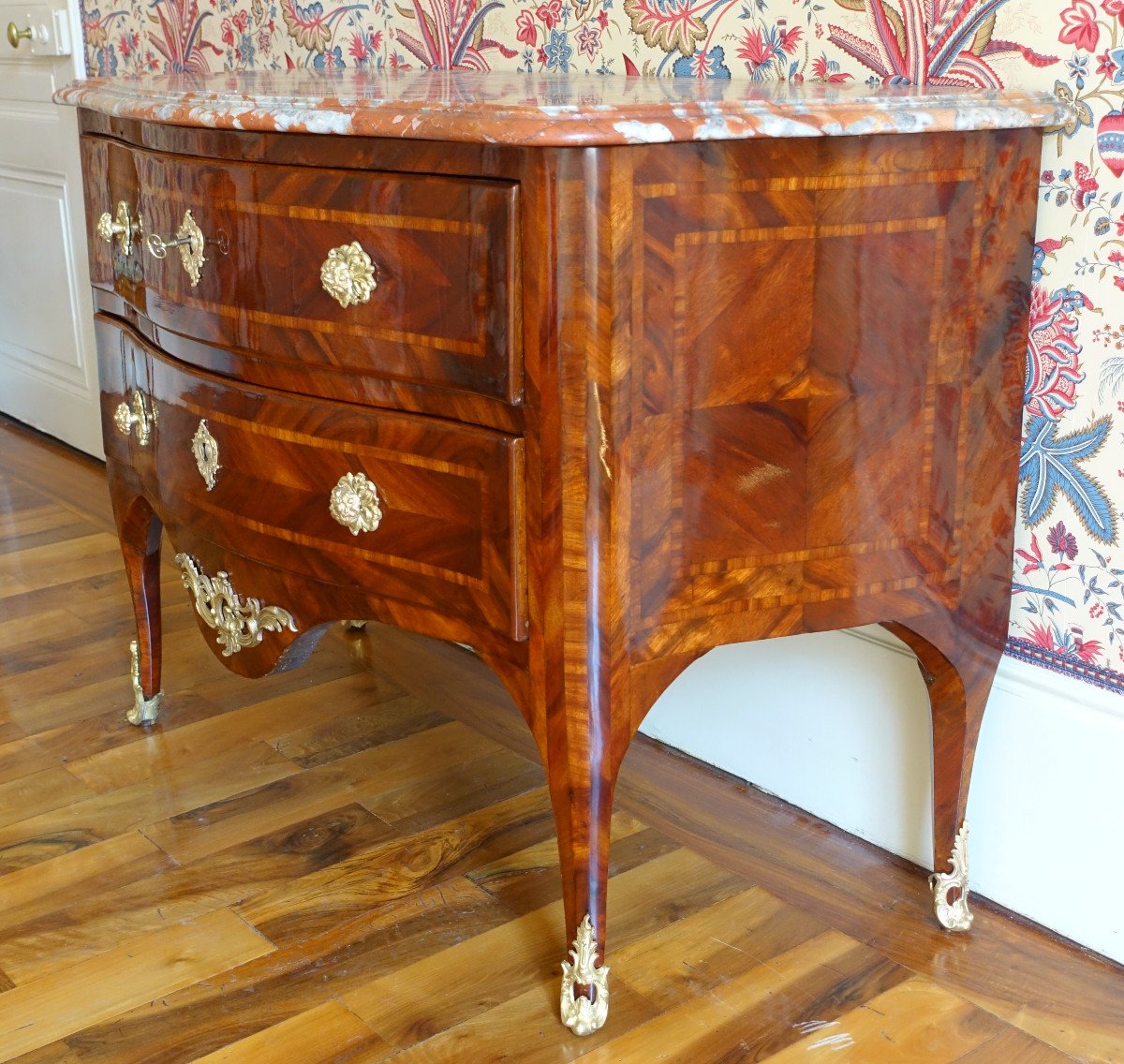 Hubert Hansen - Commode d'époque Louis XV En Plaquage De Satiné - Estampille-photo-1