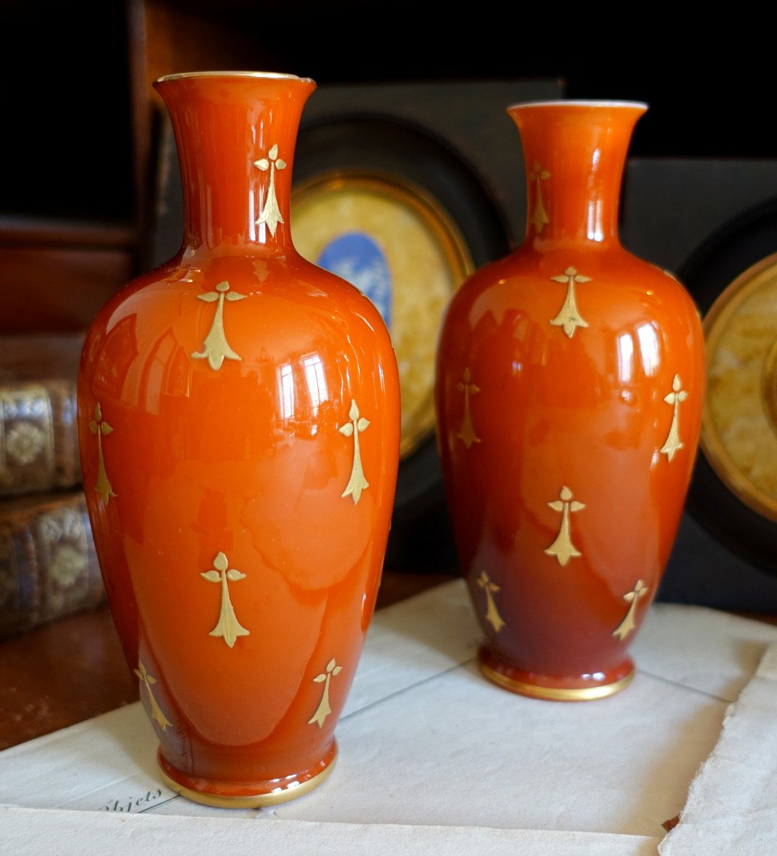 Baccarat - Paire De Vases En Opaline Orange Et Or - époque 1900-photo-2