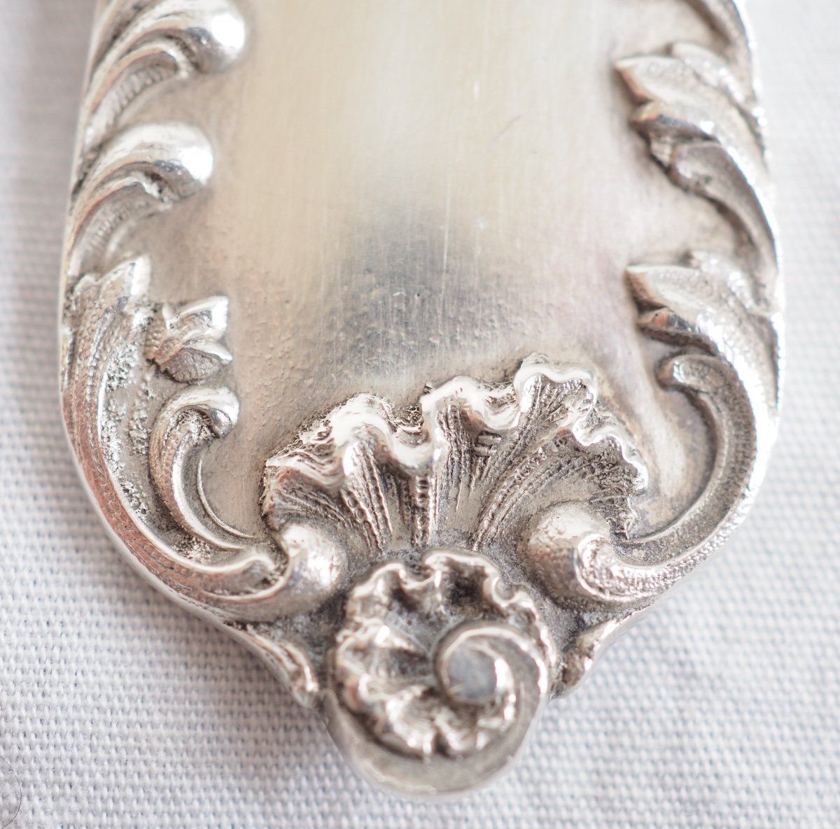 Sterling Silver & Vermeil Strawberry Serving Spoon, Louis XV Style - Silversmith Henri Lapeyre-photo-5