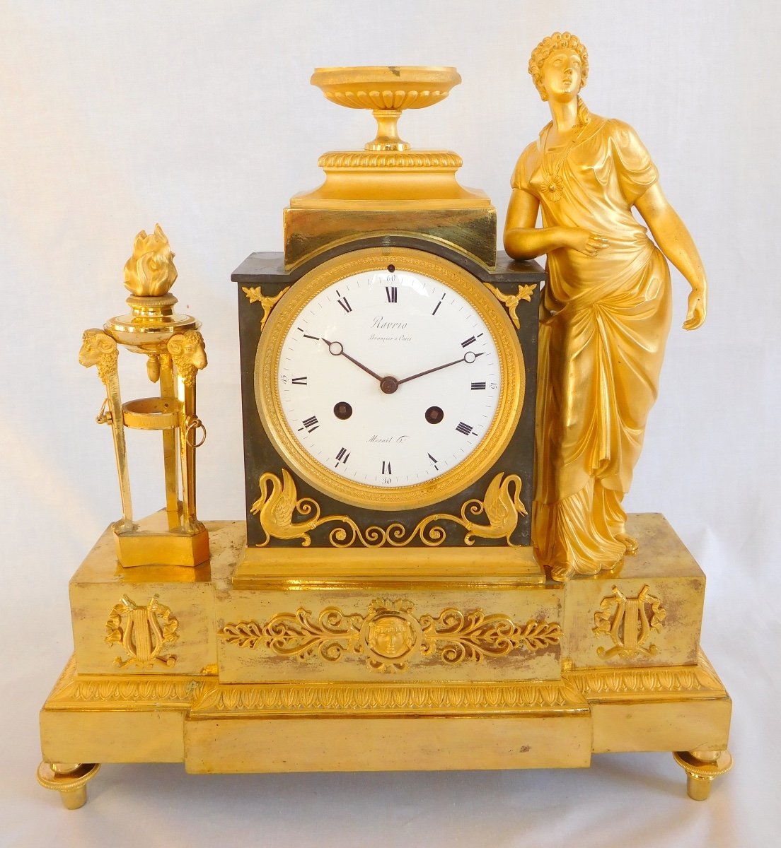 Ravrio & Mesnil : Empire Ormolu Clock, Mercury Gilt, Early 19th Century - Signed