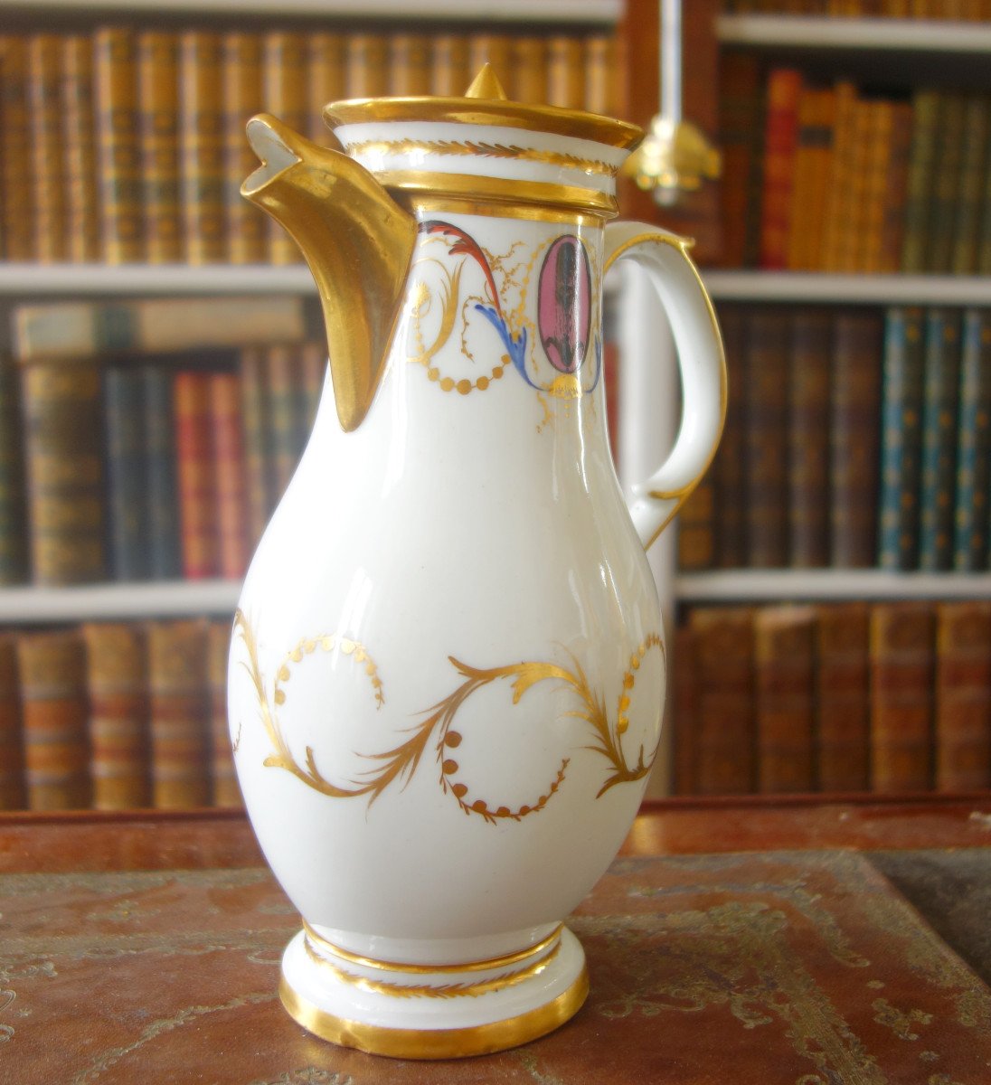 Porcelain Jug / Coffee Pot From The Directoire Consulate Period Late 18th Century - Circa 1800-photo-3