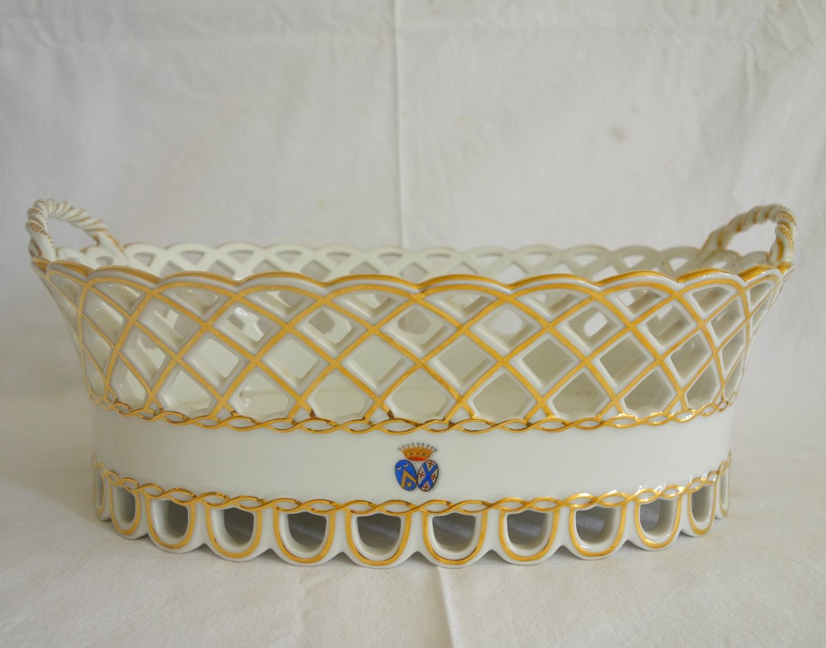 Fruit Bowl In Openwork And Gold-gilded Paris Porcelain, Count's Coat Of Arms Mid 19th-photo-4