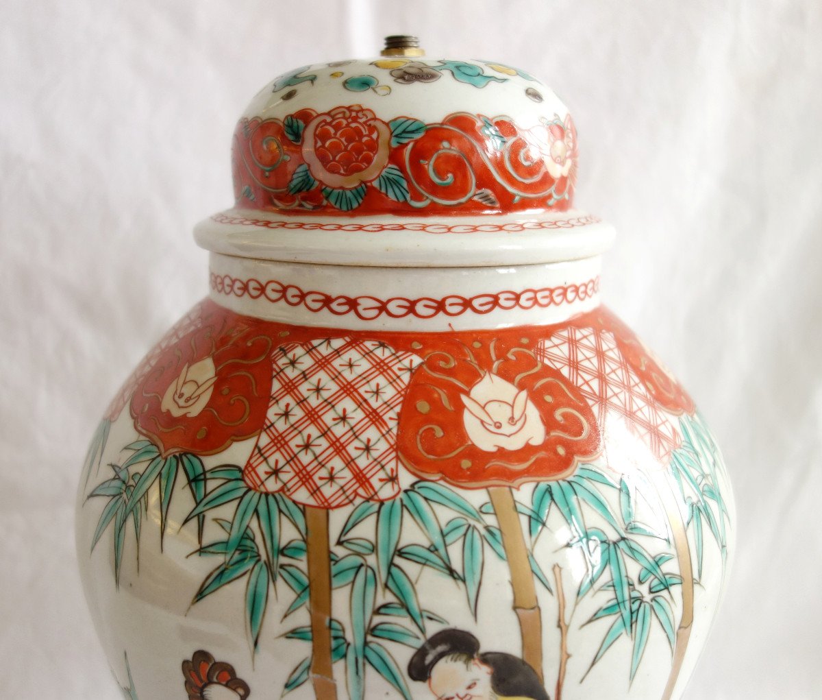 Chinese Porcelain Vase Lamp, Famille Verte-photo-3