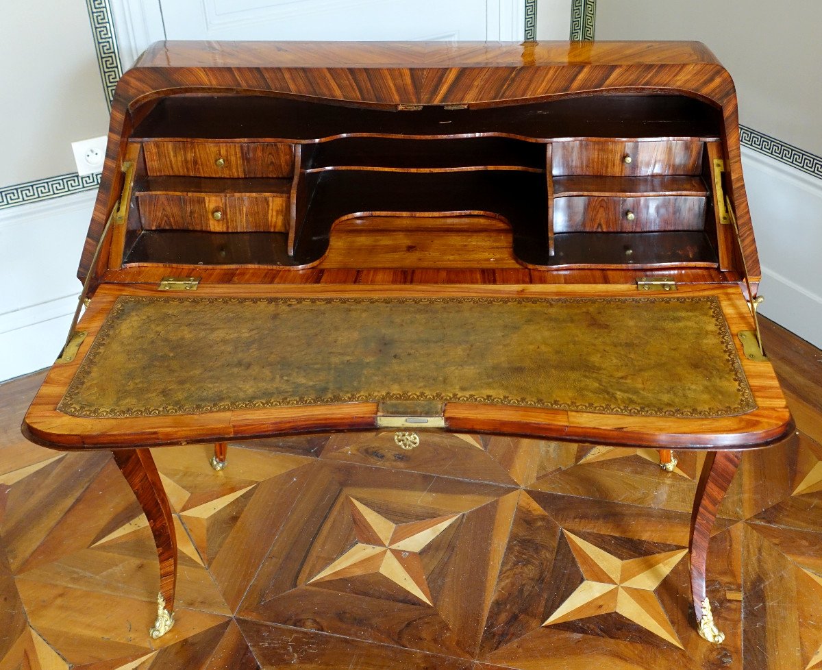 Léonard Boudin - Louis XV Period Violet Wood Lady's Desk - Stamped-photo-3