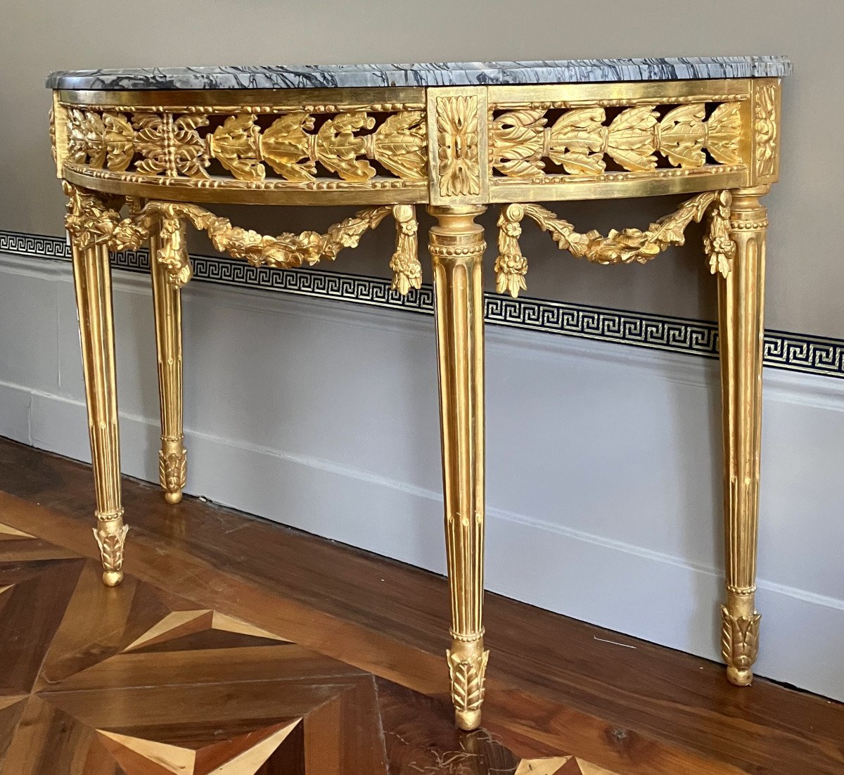 Louis XVI Gold Leaf Gilt Half-moon Shaped Console, Late 18th Century Circa 1780-photo-2