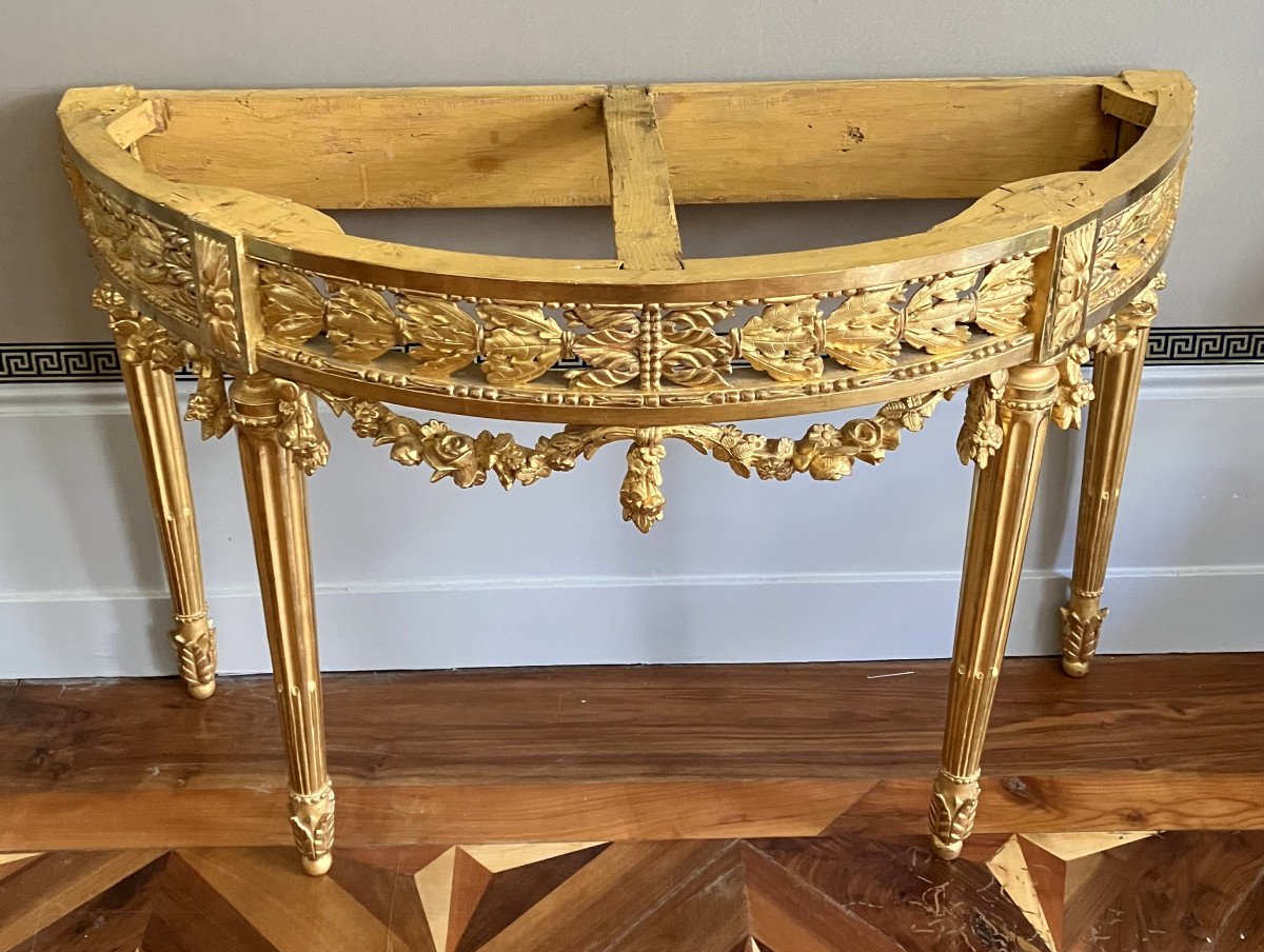 Louis XVI Gold Leaf Gilt Half-moon Shaped Console, Late 18th Century Circa 1780-photo-4