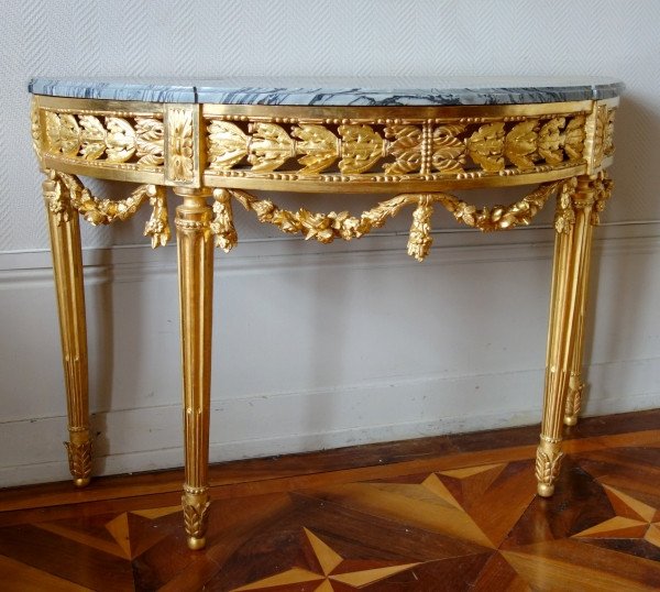 Louis XVI Gold Leaf Gilt Half-moon Shaped Console, Late 18th Century Circa 1780-photo-8